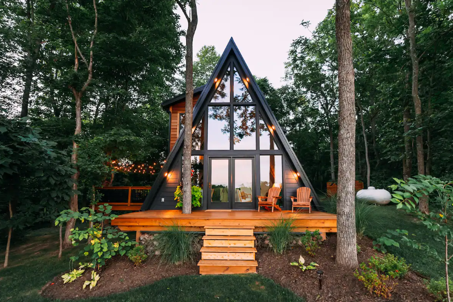 California A-Frame House Looks Great