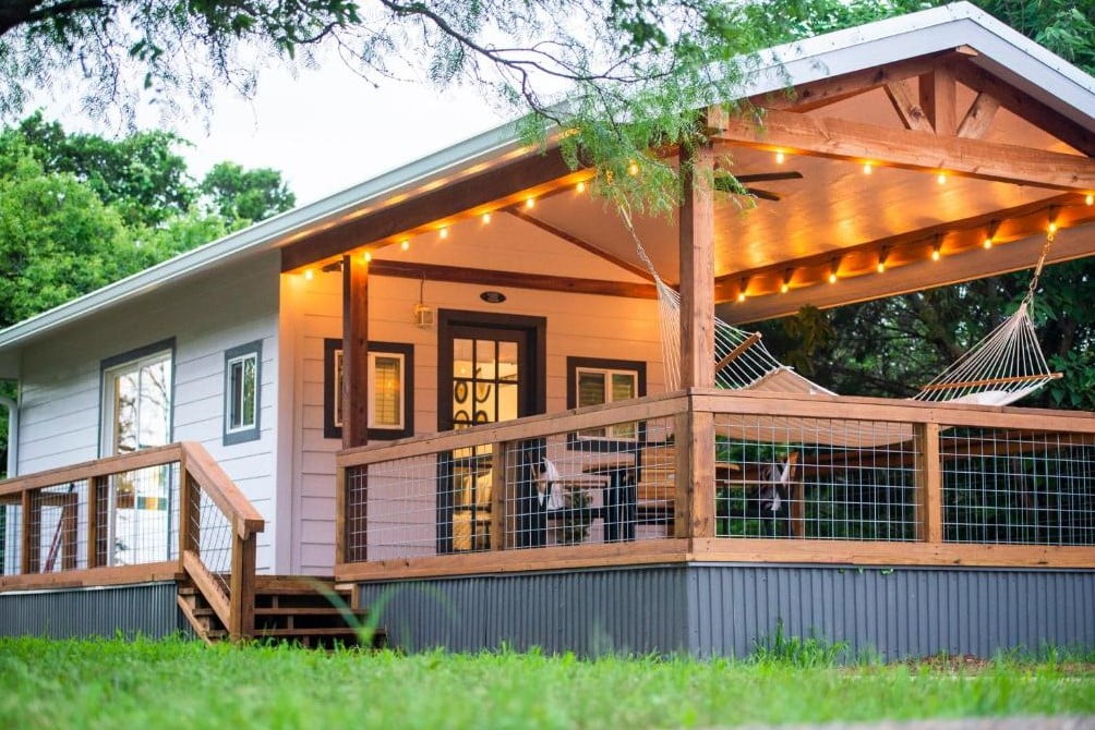 Small Vacation Home with a Beautiful Patio in Texas