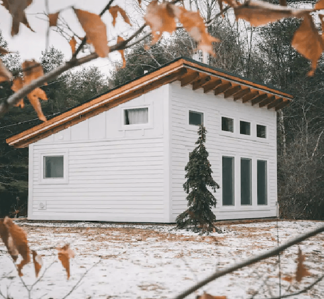 Romantic Honey Crisp Cottage