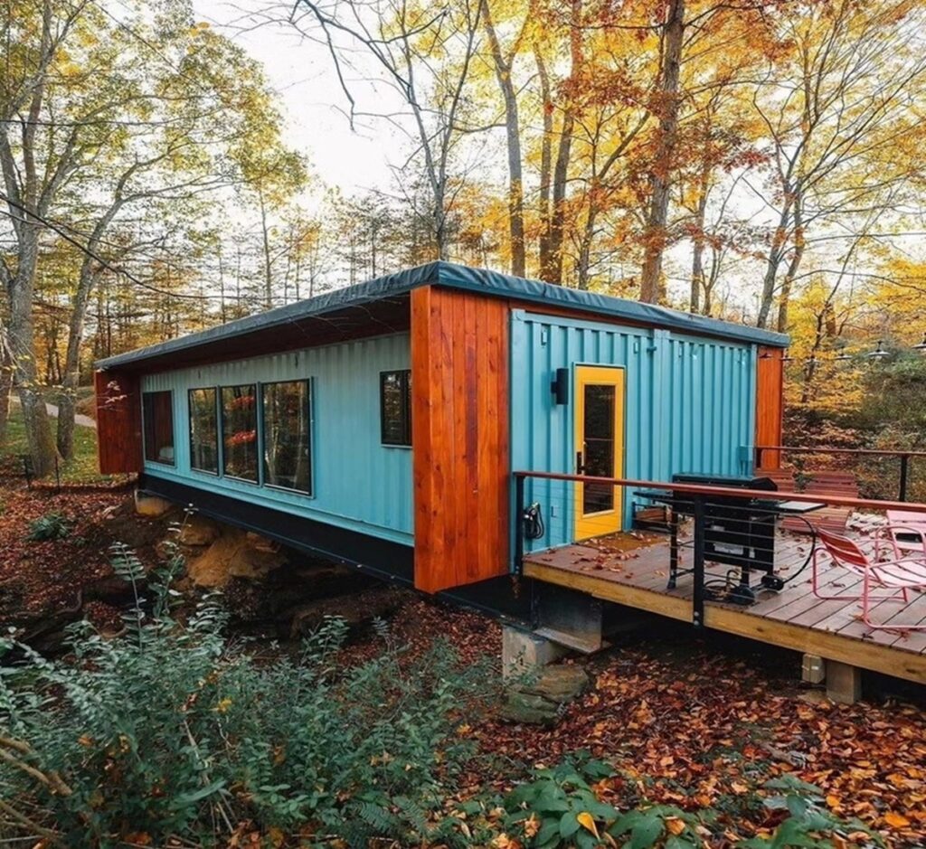 Creative Container House Design Idea in Ellwood